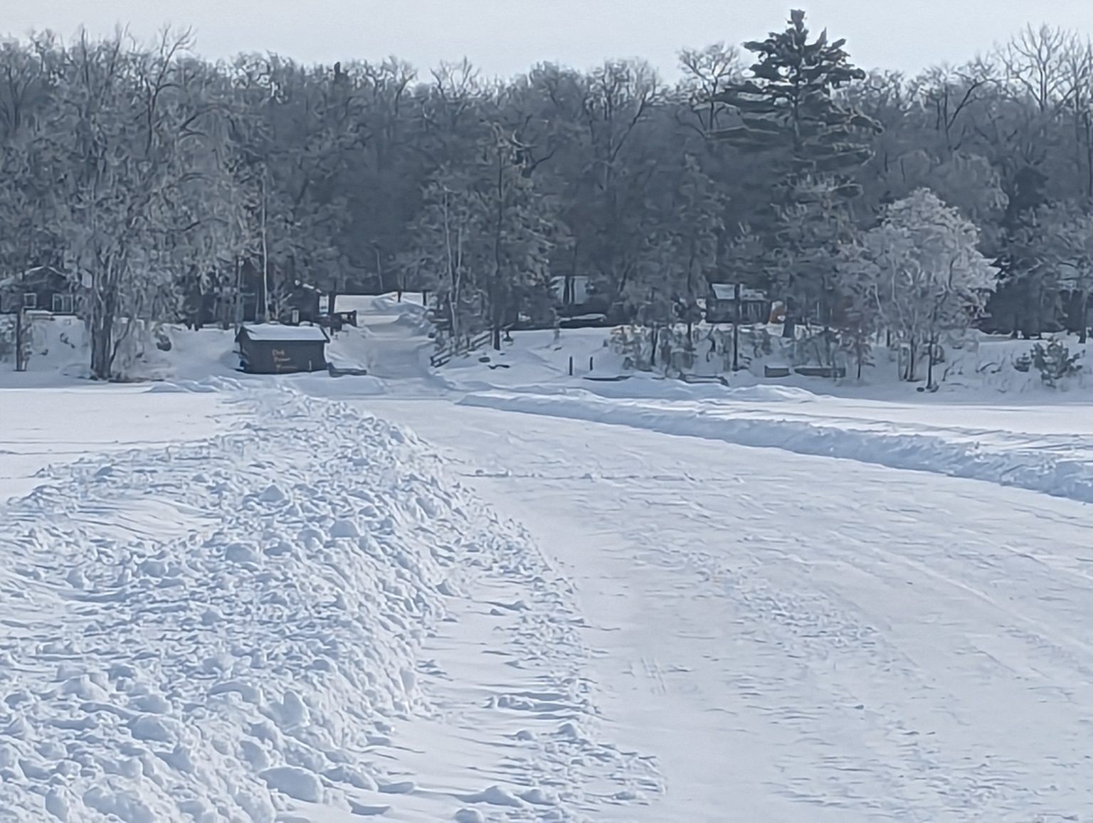 Spear Fishing & Ice Fishing Oak Point Resort Leech Lake MN Lodging